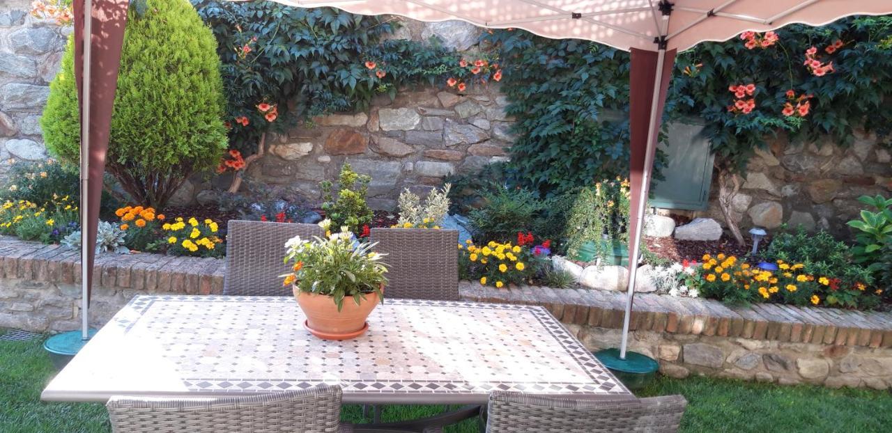 La Coccinella Villa Donnaz Eksteriør bilde